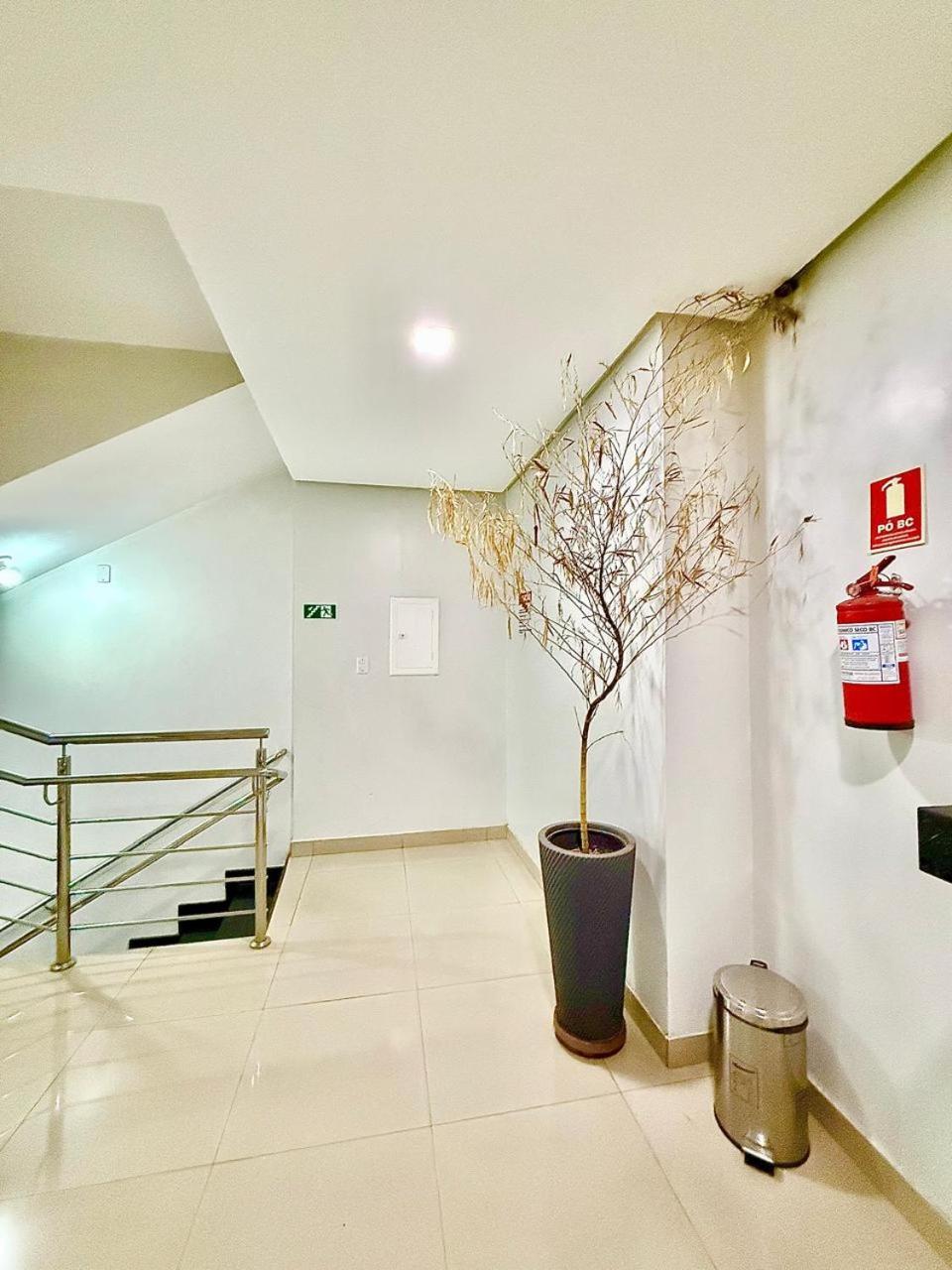Hotel Oliveira 44 Goiânia Εξωτερικό φωτογραφία